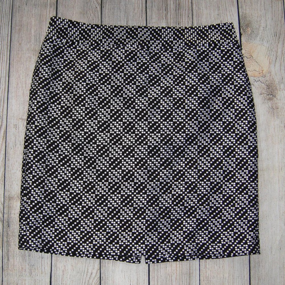 Ann Taylor Black White Skirt 16